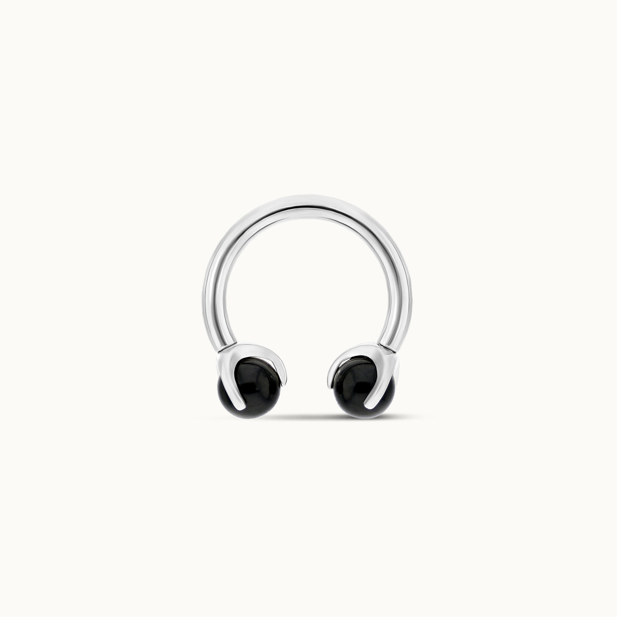 Horseshoe / Onyx