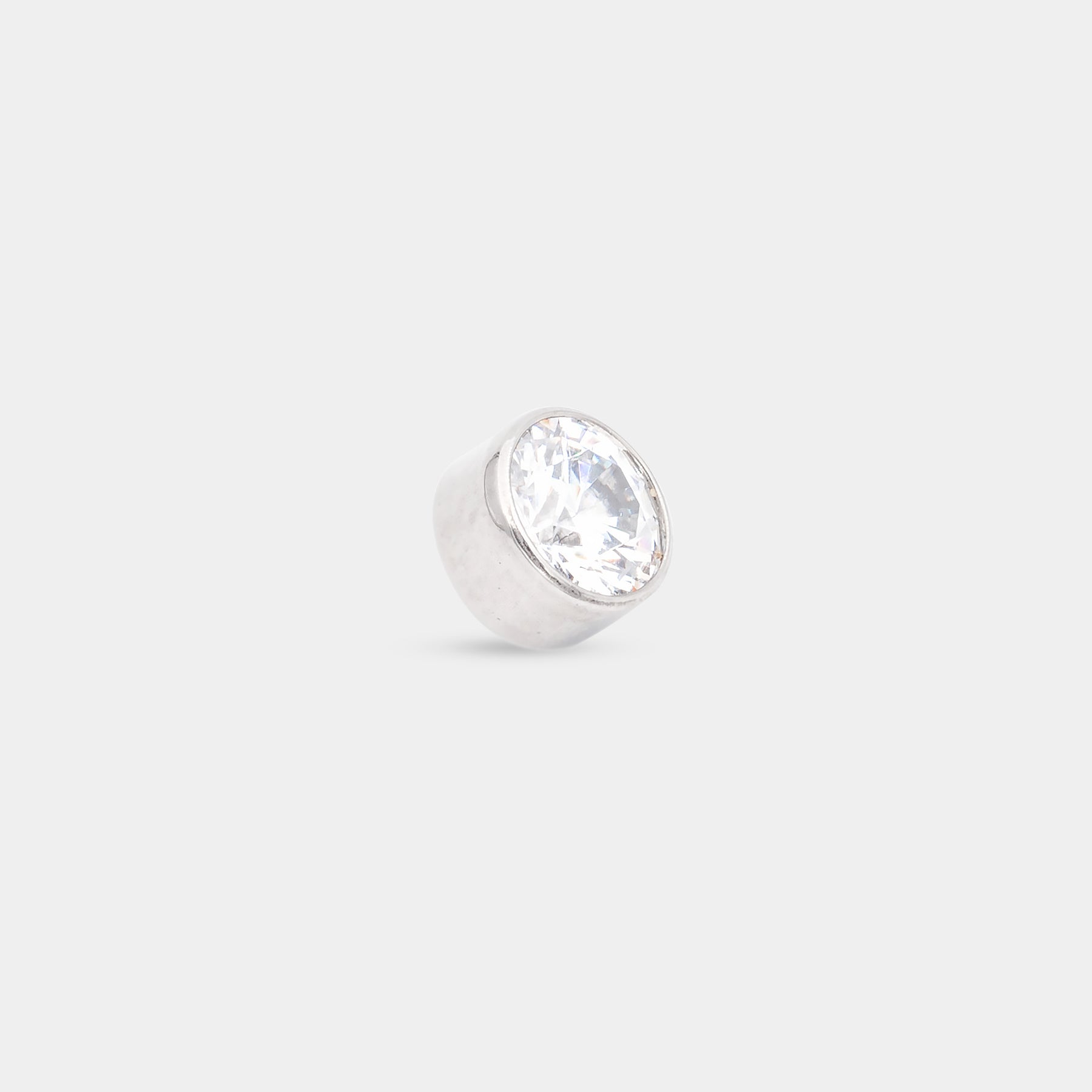 Piercing Cabochon zircon bijou